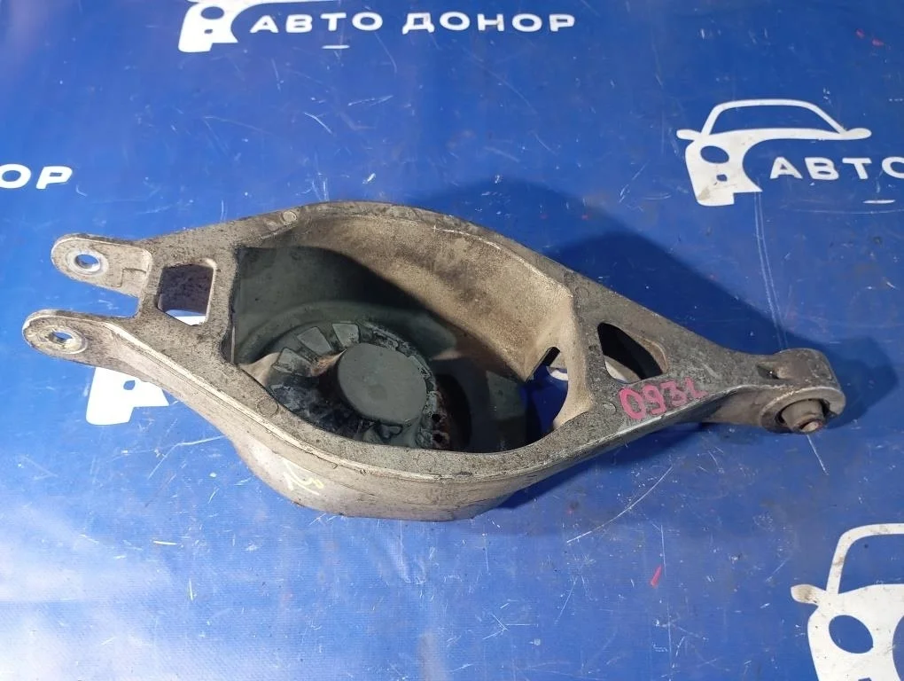 рычаг NISSAN SKYLINE CROSSOVER J50 VQ37VHR