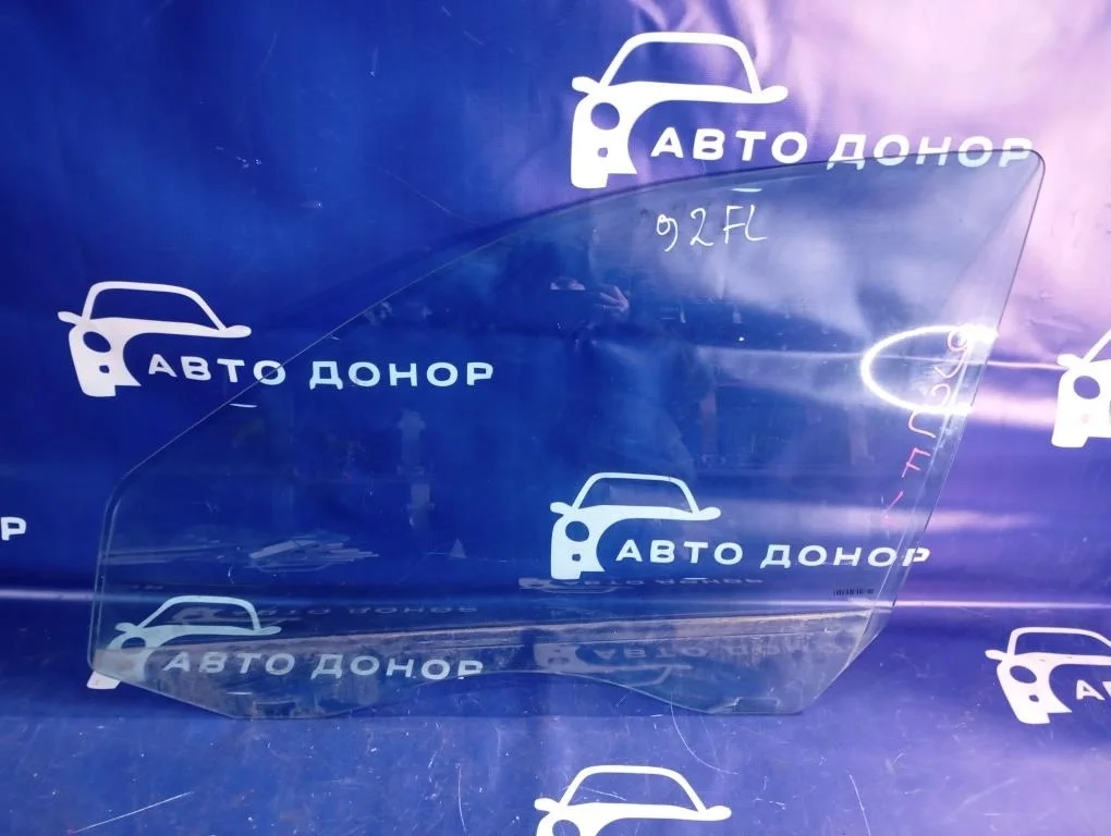 стекло MERCEDES-BENZ E-Class W211 M211E32