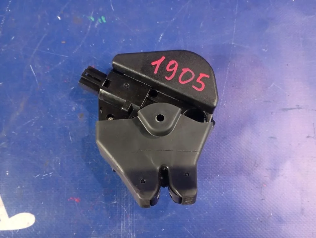 замок багажника HONDA ACCORD CU1 -