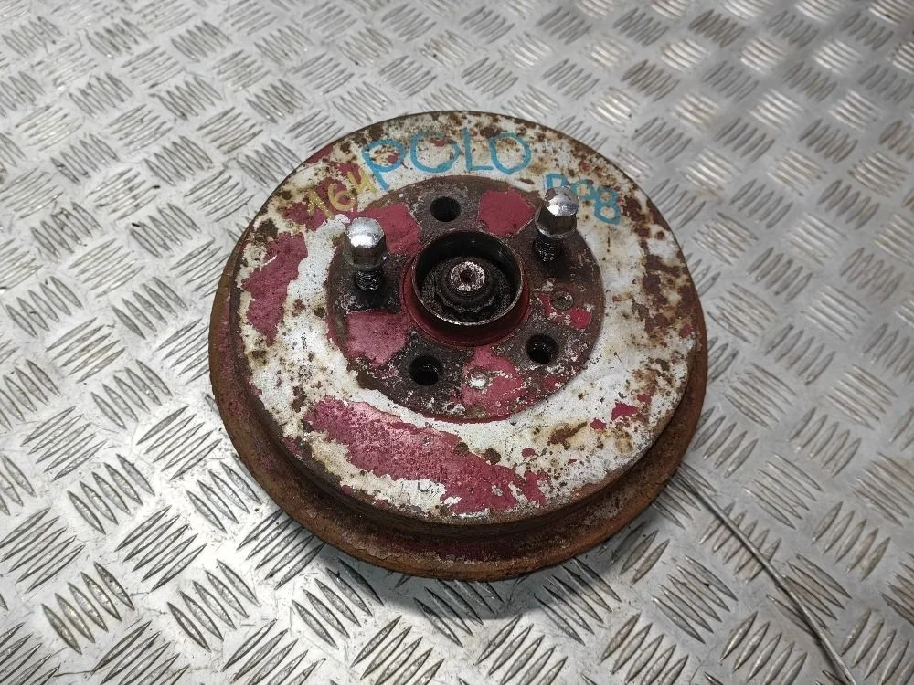 Барабан тормозной правый в сборе VW Polo