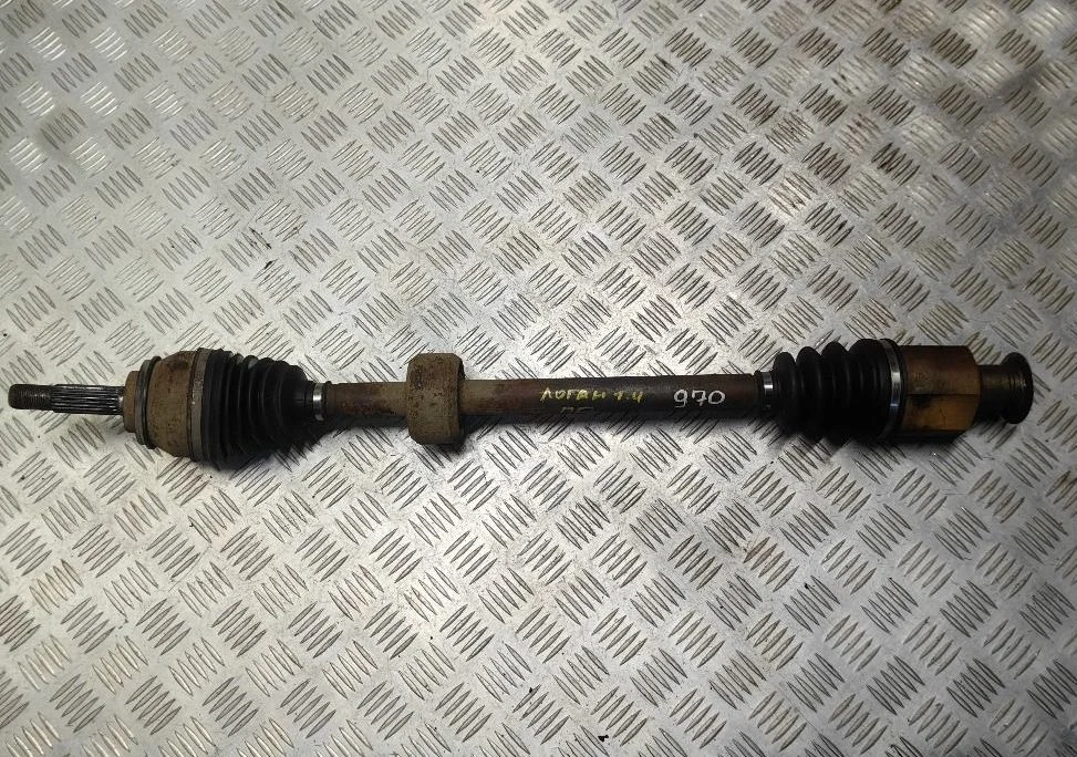 Полуось передняя Renault Logan