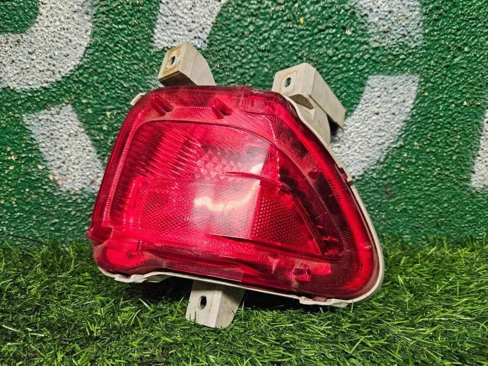 Фонарь противотуманный Toyota RAV 4 30 кузов