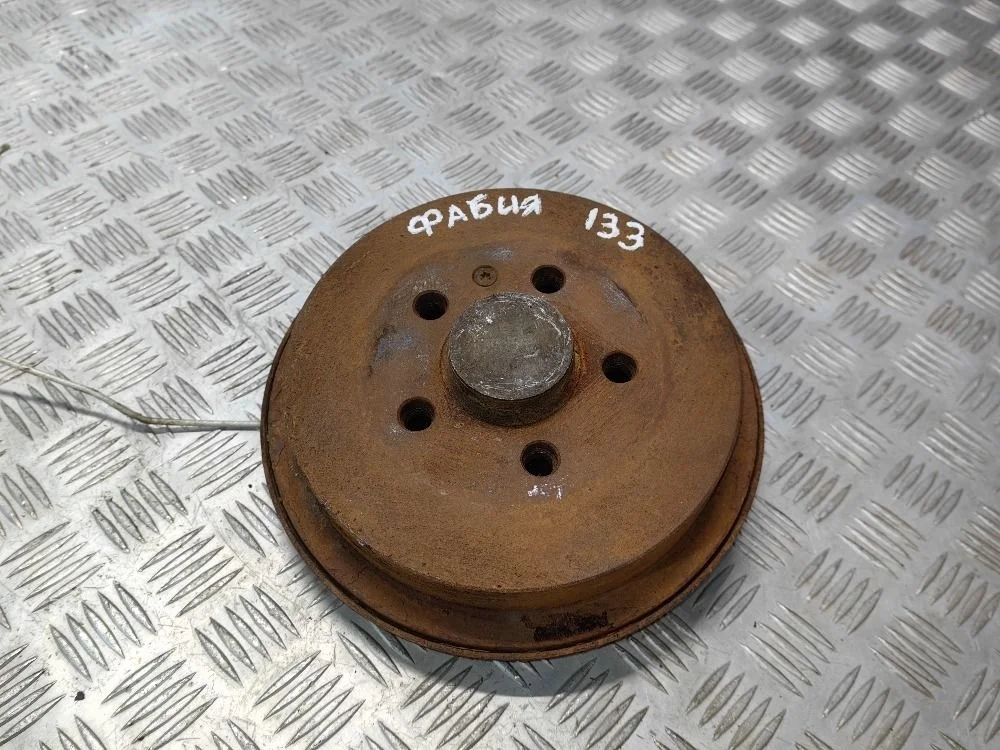 Барабан тормозной левый в сборе Skoda Fabia