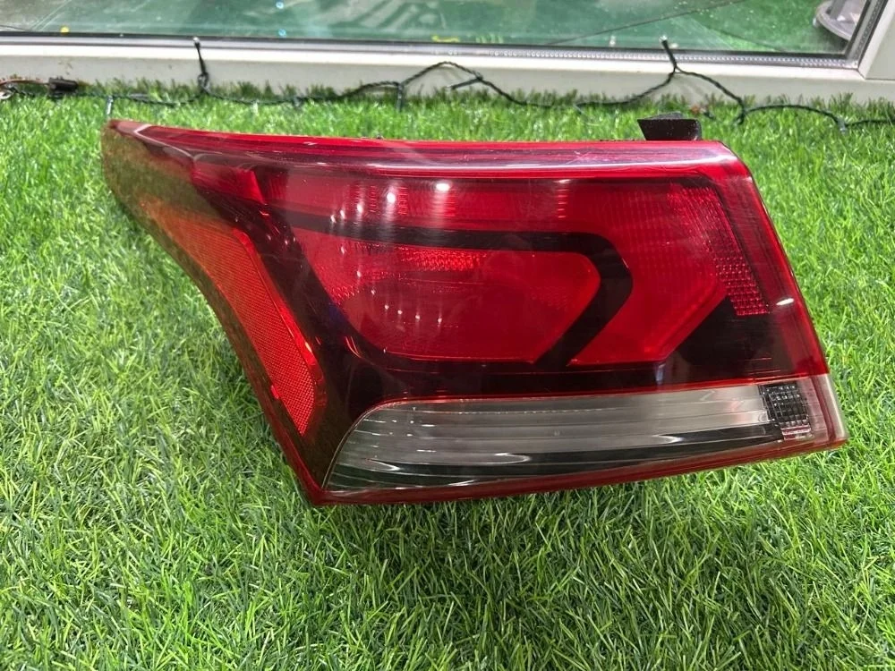 Фонарь задний левый Hyundai Solaris 2
