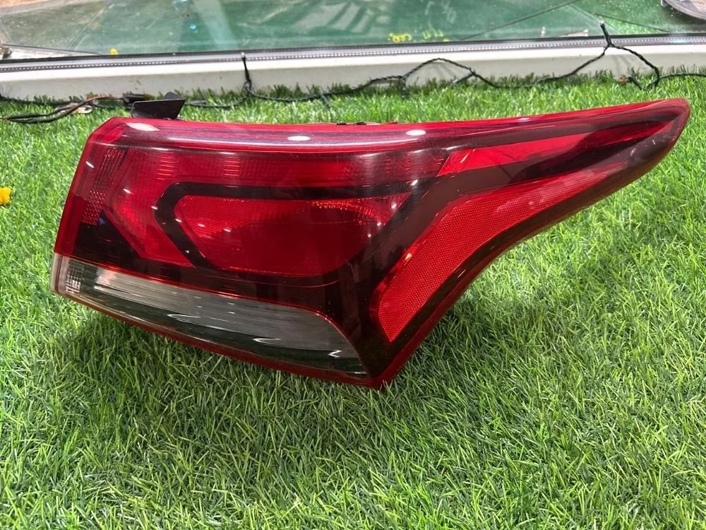 Фонарь задний правый Hyundai Solaris 2