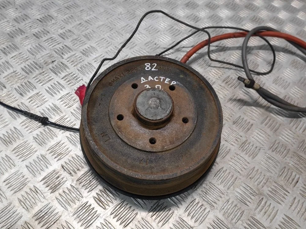 Барабан тормозной правый Renault Duster