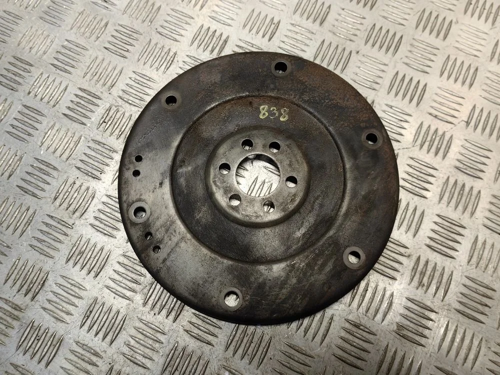 Маховик Volkswagen Polo V