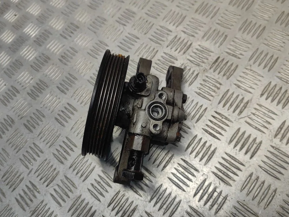 Насос ГУР Kia Rio