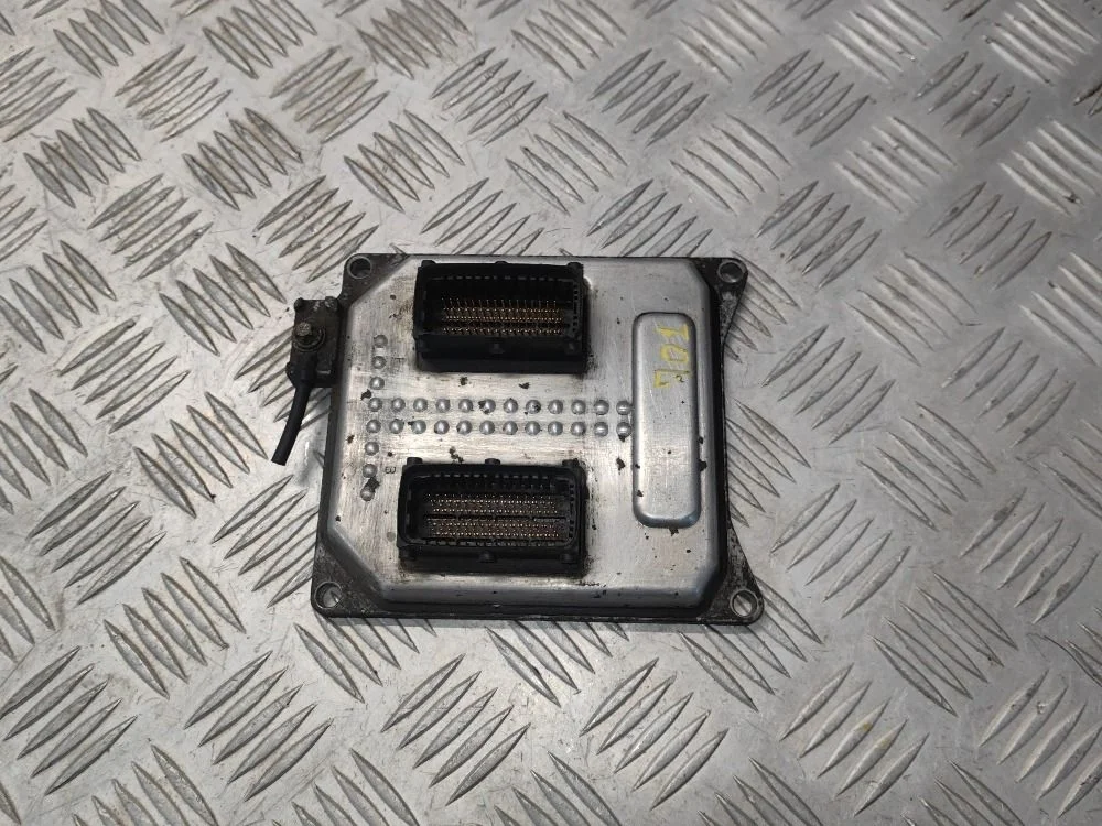 Блок управления двигателем Opel Astra H