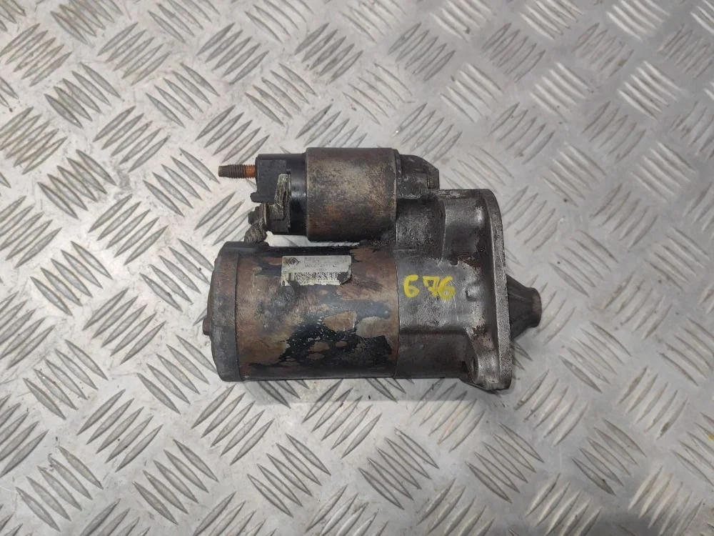 Стартер Renault Logan