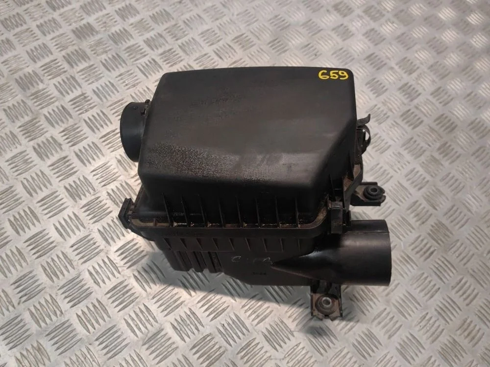 Корпус воздушного фильтра Kia Ceed