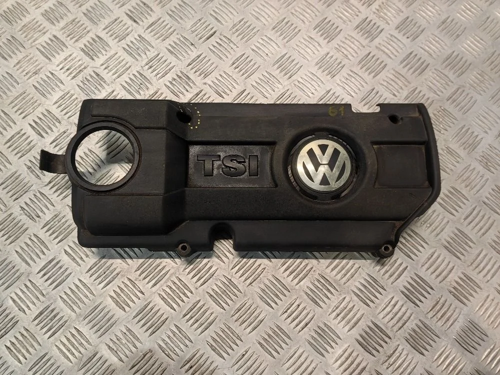 Крышка двигателя декоративная VW Golf Mk5