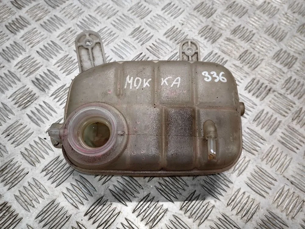 Бачок расширительный Opel Mokka
