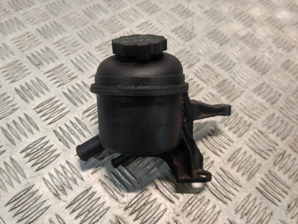 Бачок гидроусилителя Mercedes-Benz E-класс W210