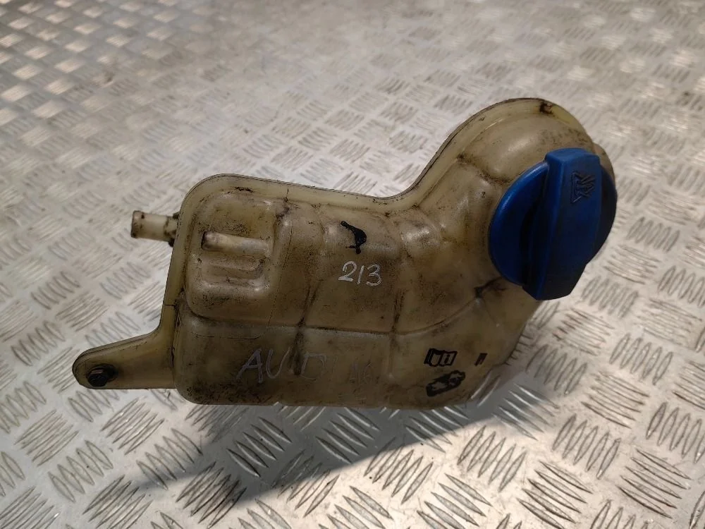 Бачок расширительный Audi A6 C6