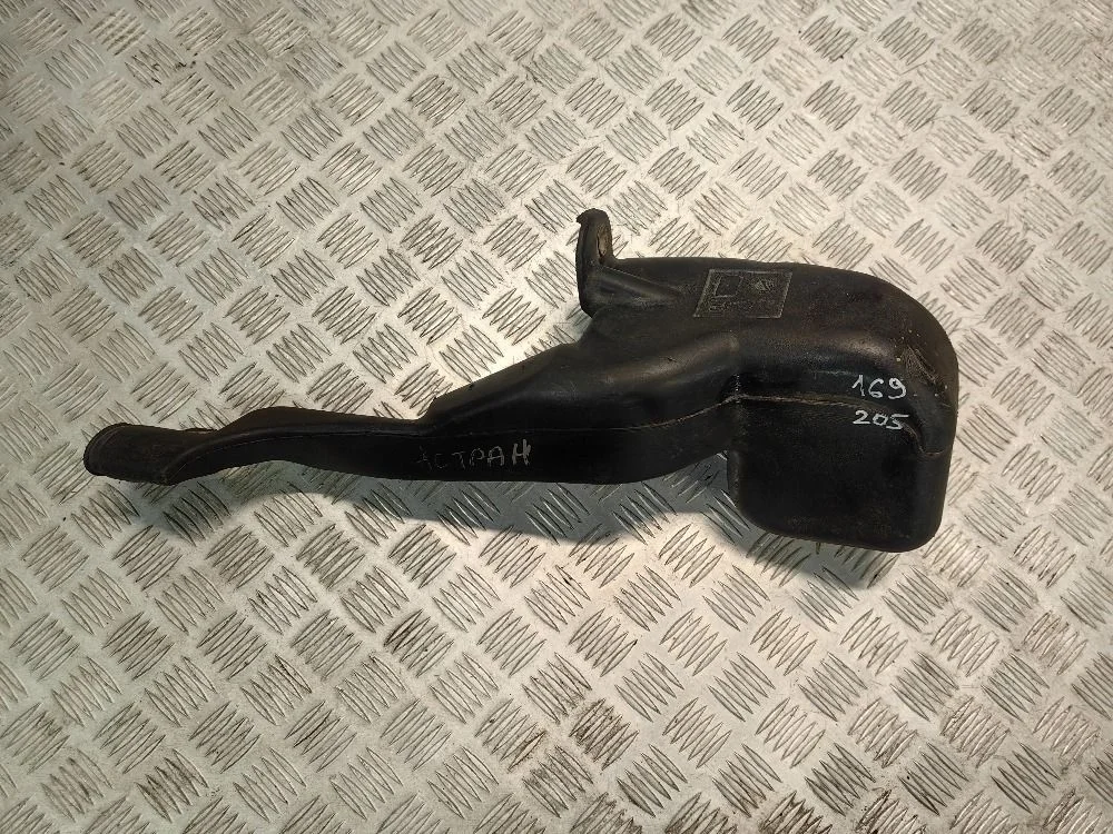 Бачок омывателя Opel Astra H