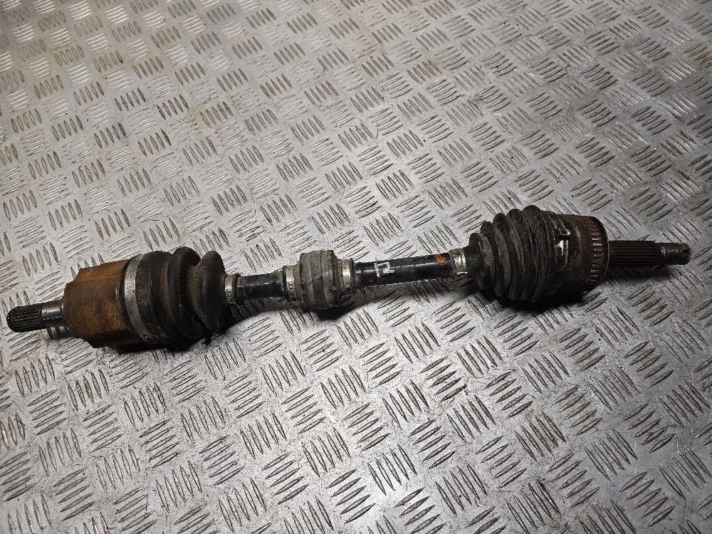 Полуось передняя левая Kia Cerato