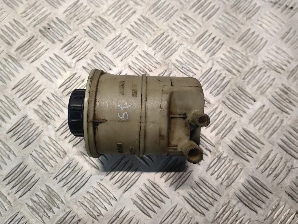 Бачок гидроусилителя Renault Duster