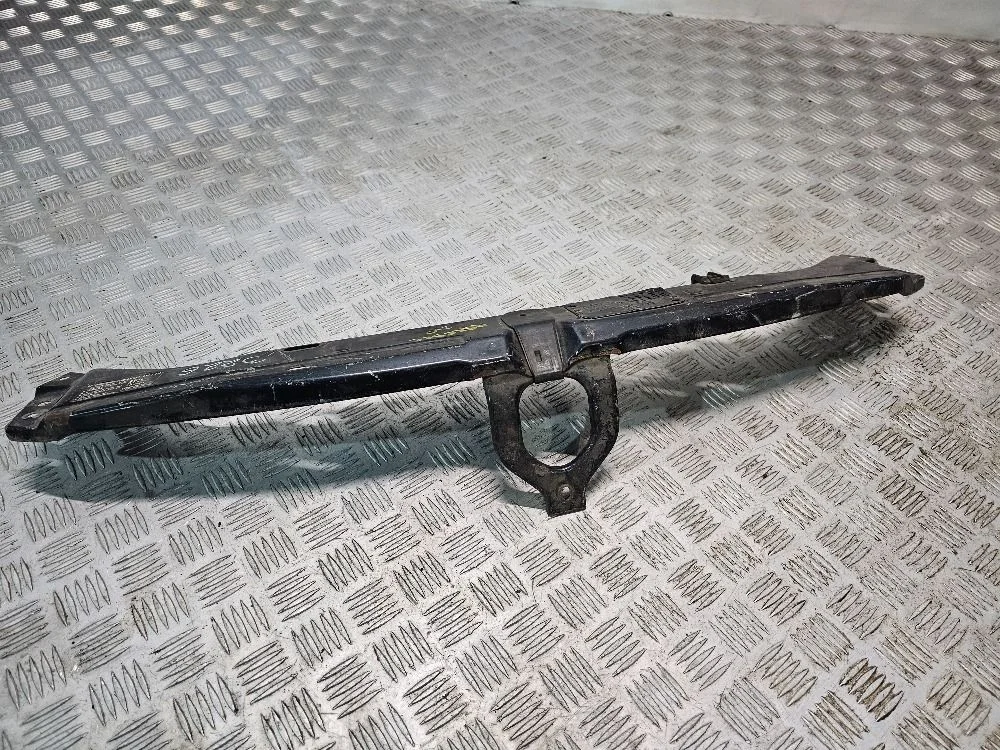 Планка телевизора Mercedes-Benz E-Class W210