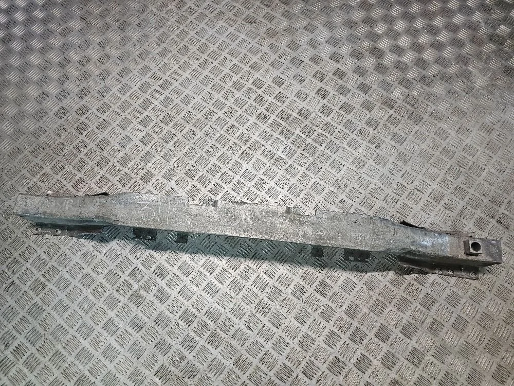 Усилитель заднего бампера на Opel Astra H