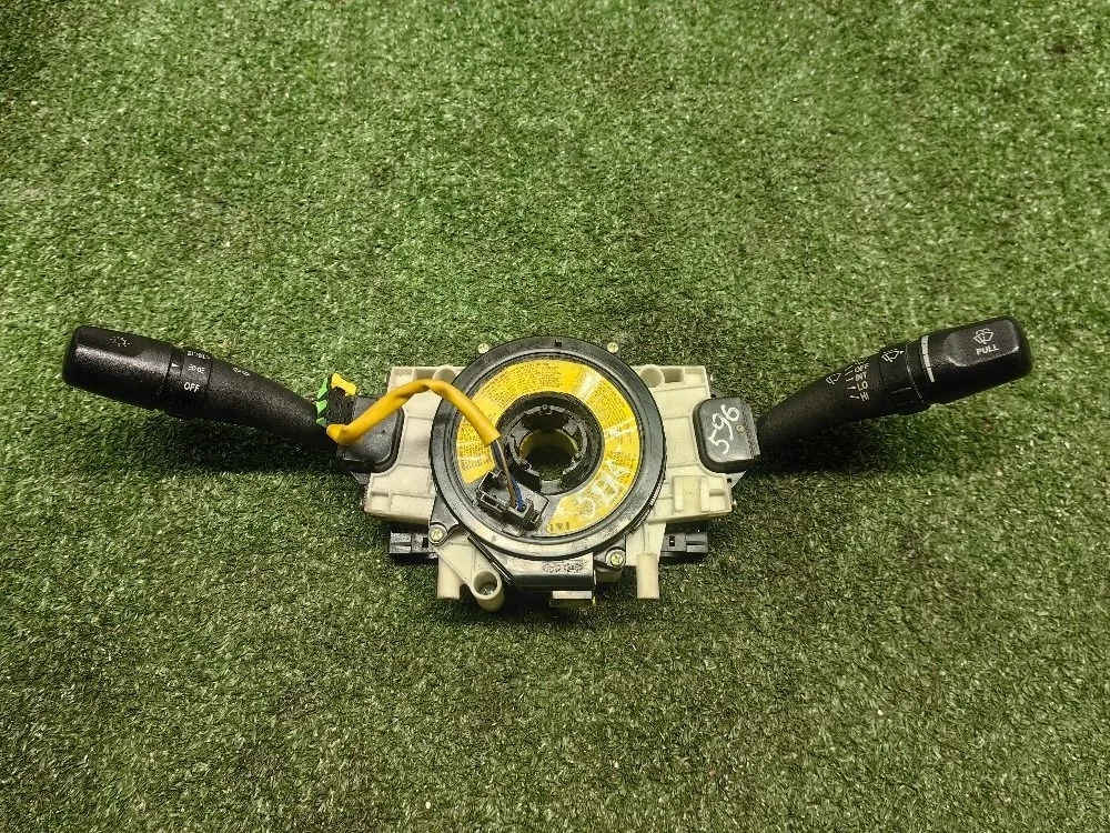 Переключатель подрулевой в сборе Kia Cerato 1