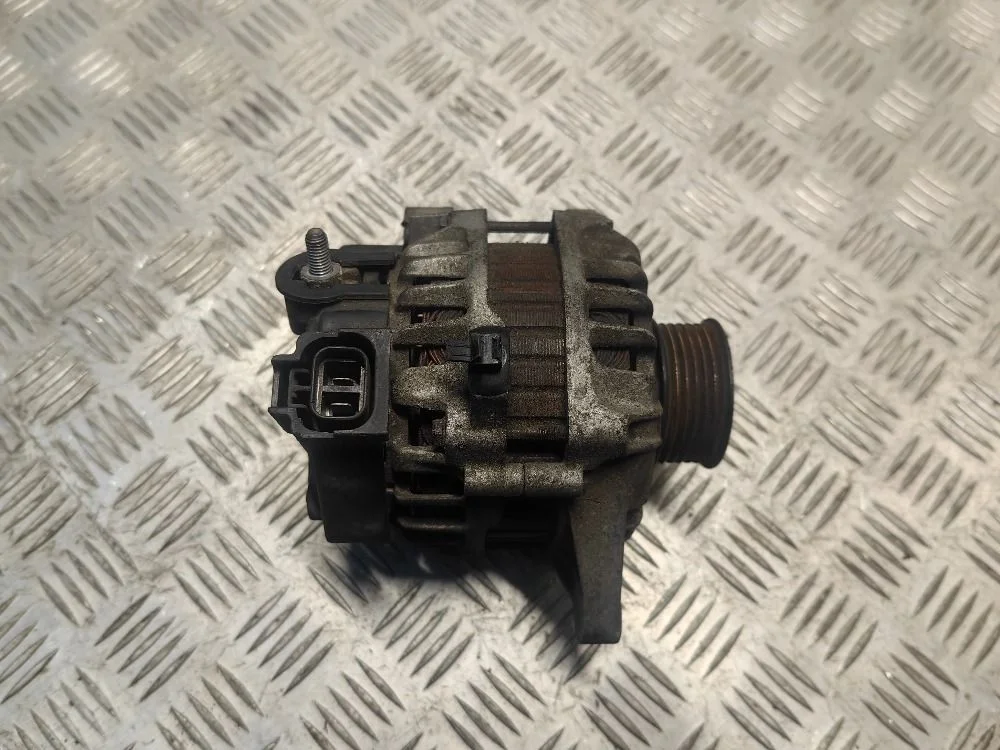 Генератор Kia Cerato