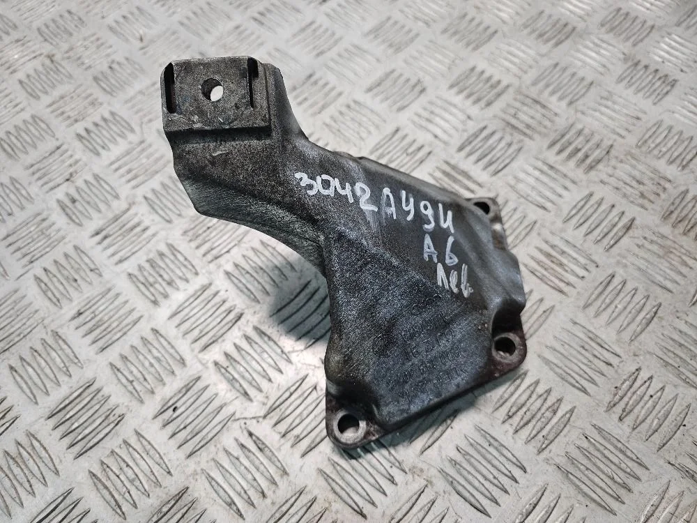 Кронштейн двигателя Audi A6 C5