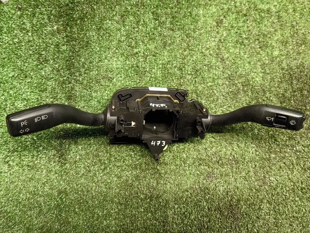 Переключатель подрулевой Audi A6 C6