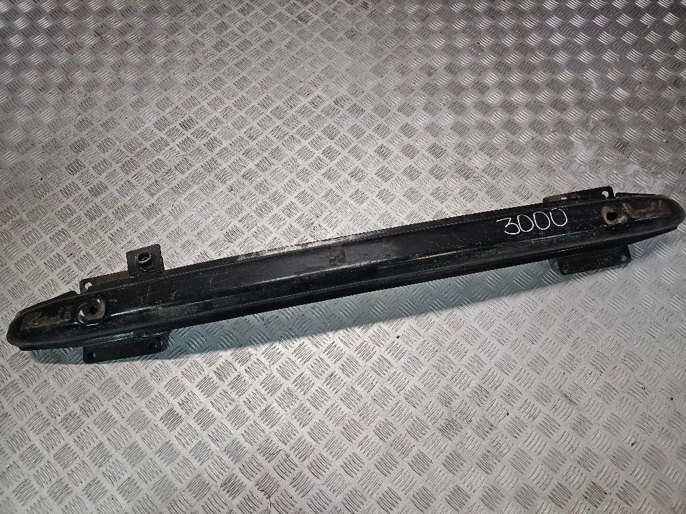 Усилитель заднего бампера Golf 4