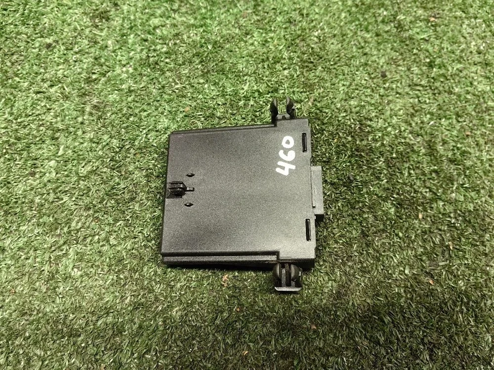 Блок электронный Volkswagen Golf Mk6