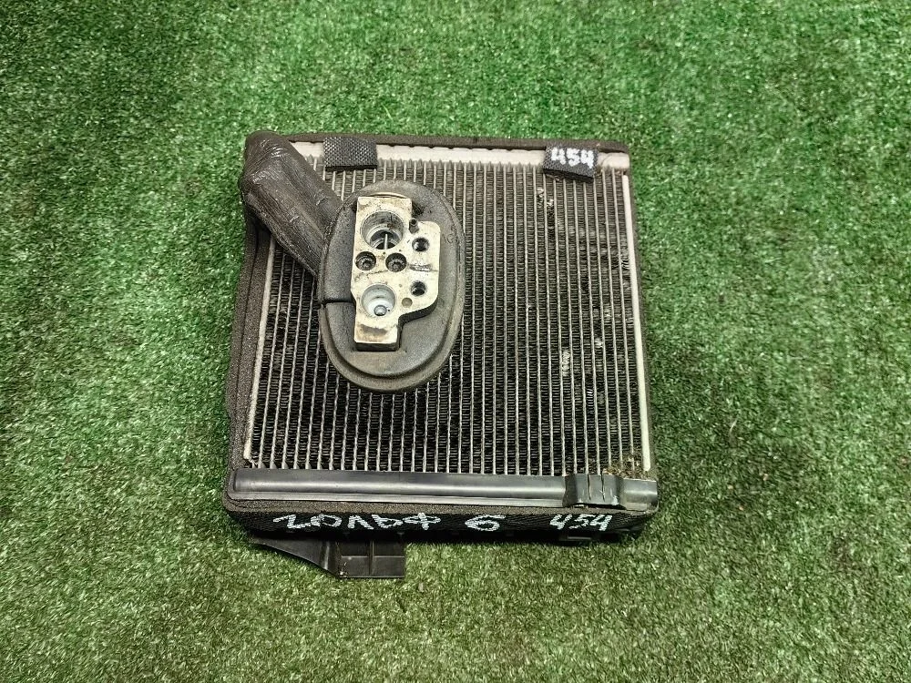 Испаритель кондиционера Volkswagen Golf Mk6