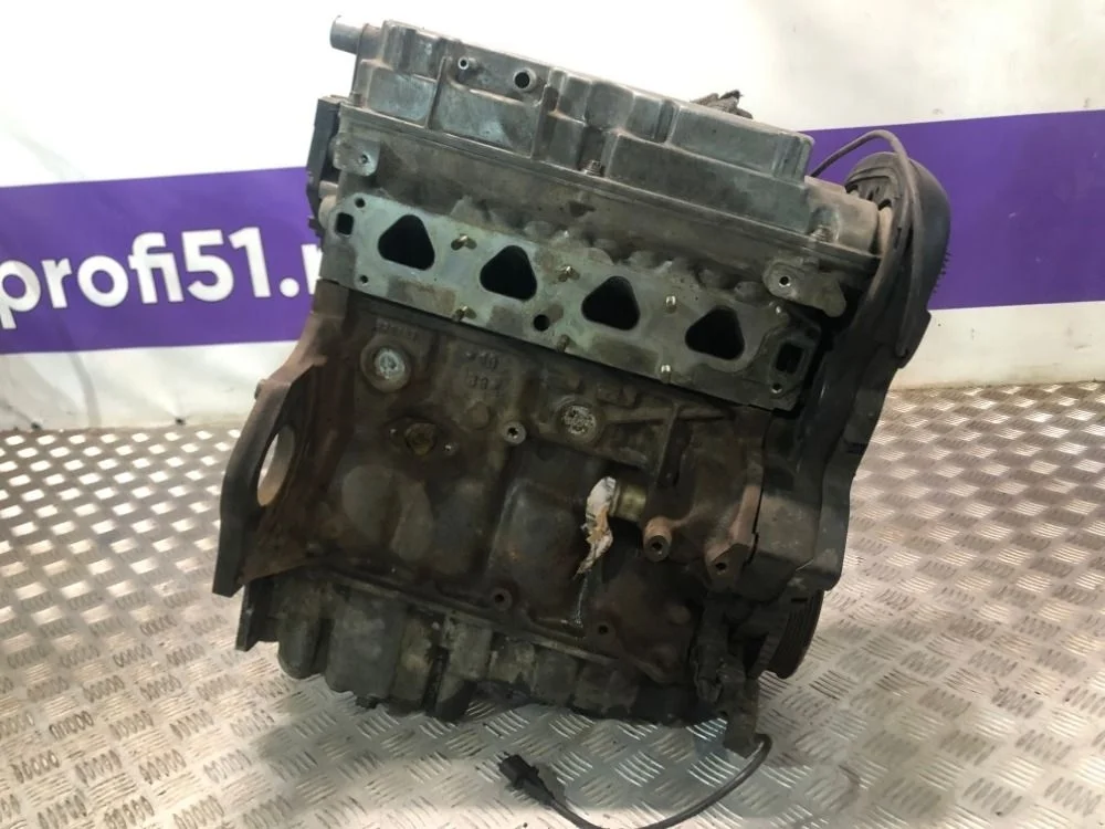 Двигатель (плохо читается номер) Vectra B X16XEL