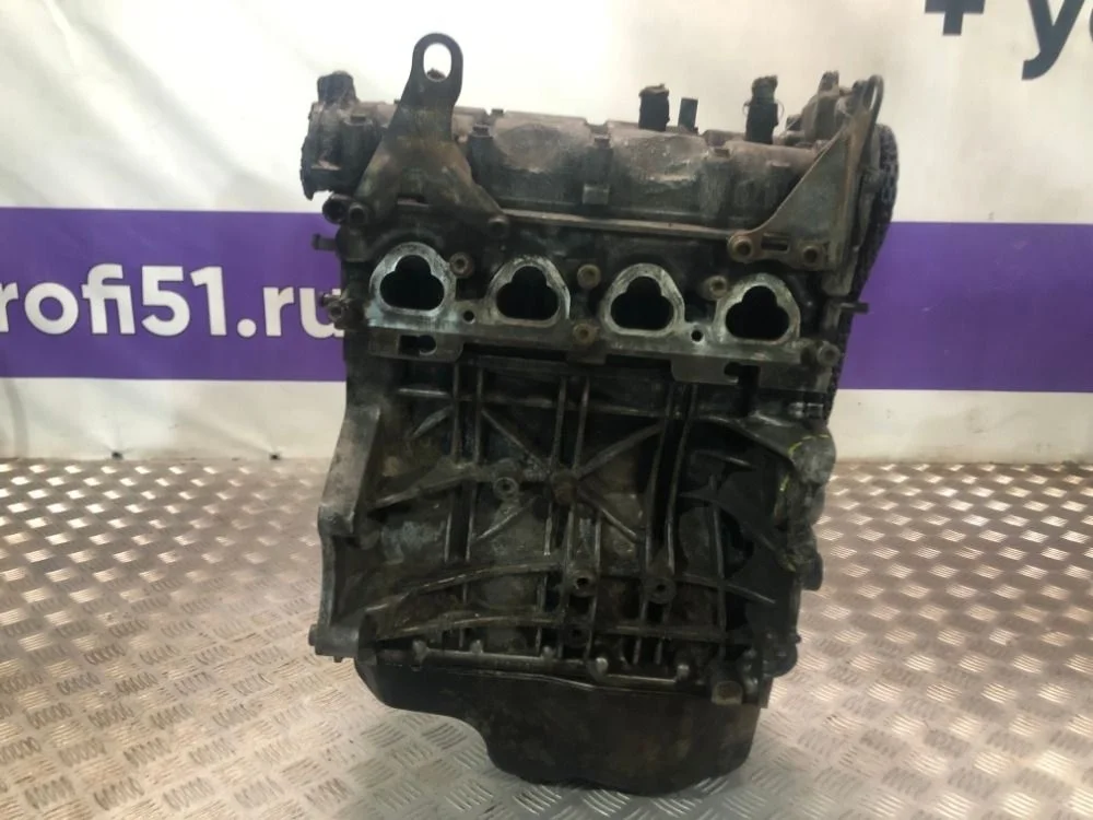 Двигатель(с дефектом) cfn 1.6 Volkswagen Polo