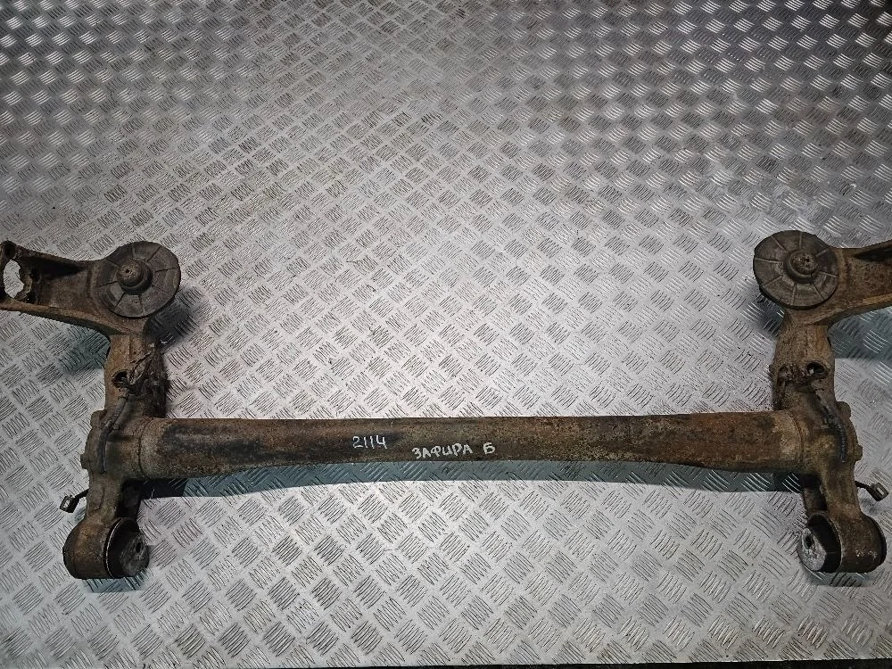 Балка подвески задняя Opel Zafira B