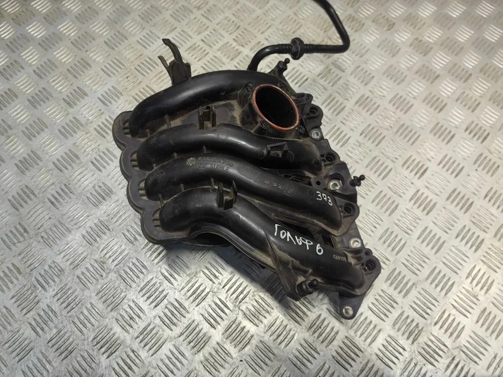 Коллектор впускной Volkswagen Golf Mk6