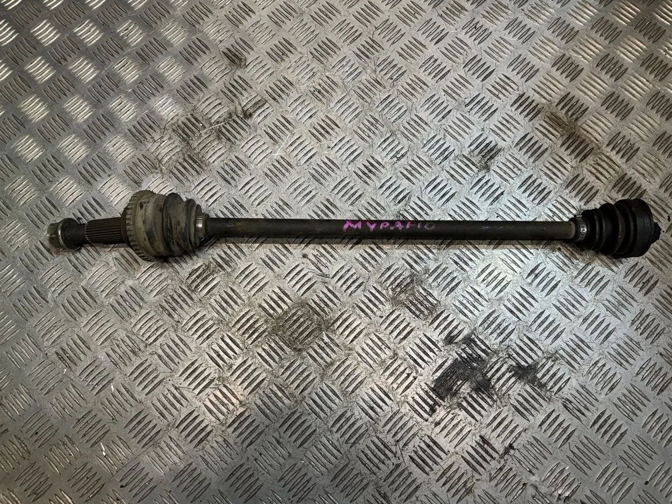 Полуось задняя Ниссан Мурано z51