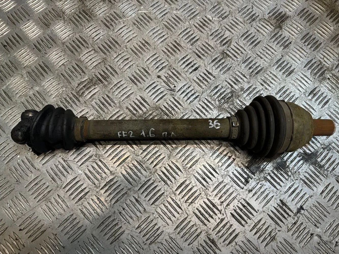 Привод передний левый Ford Focus 2