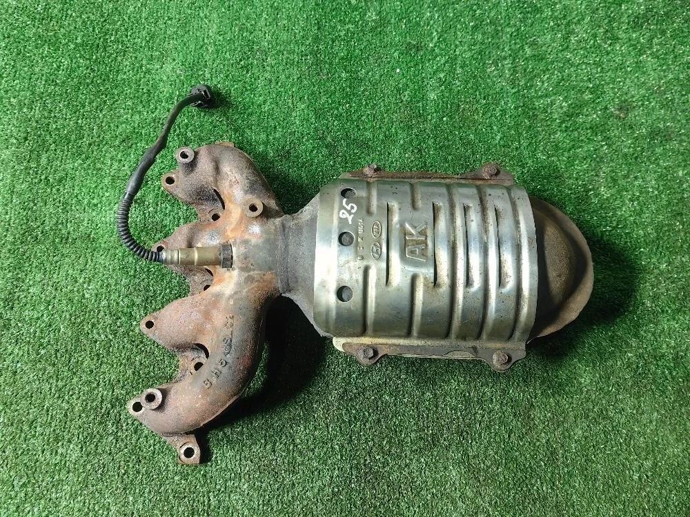 Коллектор выпускной с катализатором Accent II