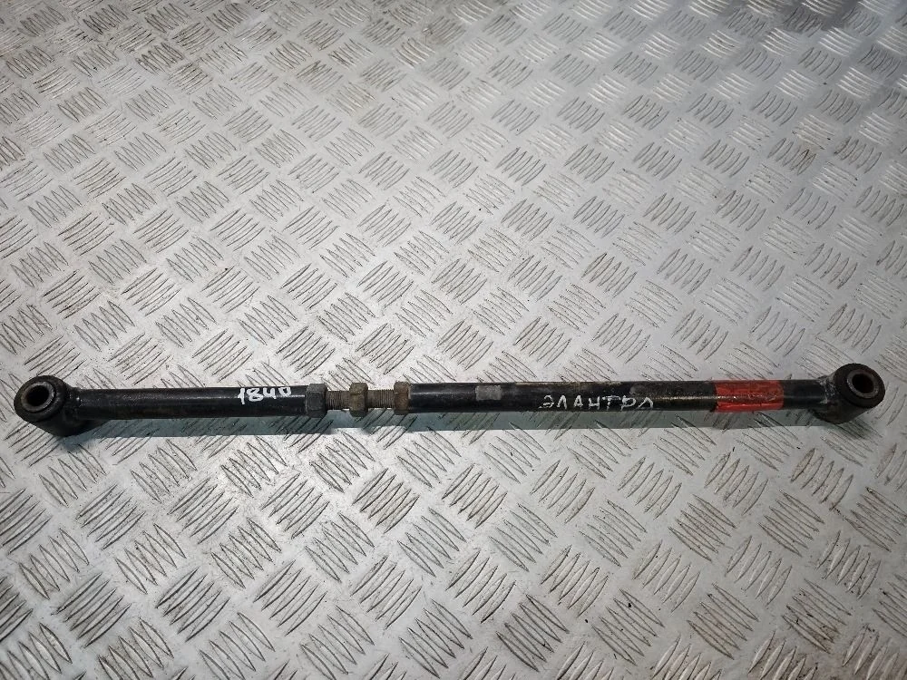 Тяга задняя поперечная Hyundai Elantra