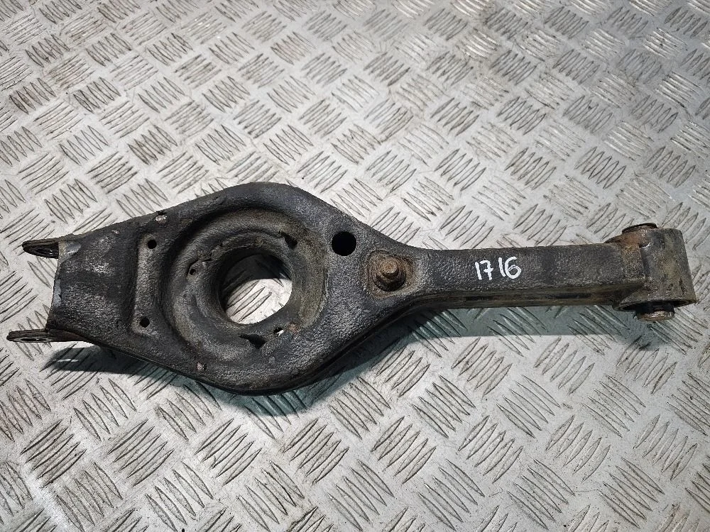 Рычаг задний правый Kia Ceed 2012-2018