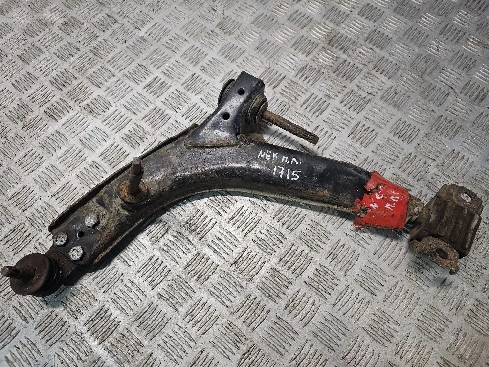 Рычаг передний левый Daewoo Nexia