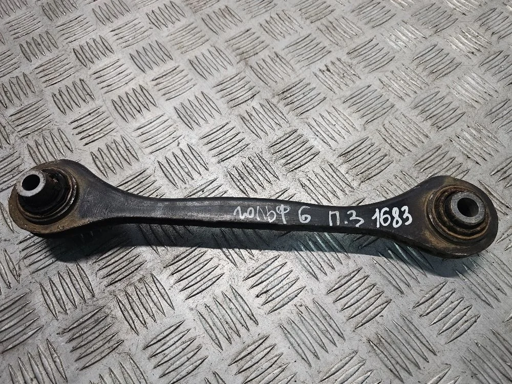 Рычаг задний правый Volkswagen Jetta 5