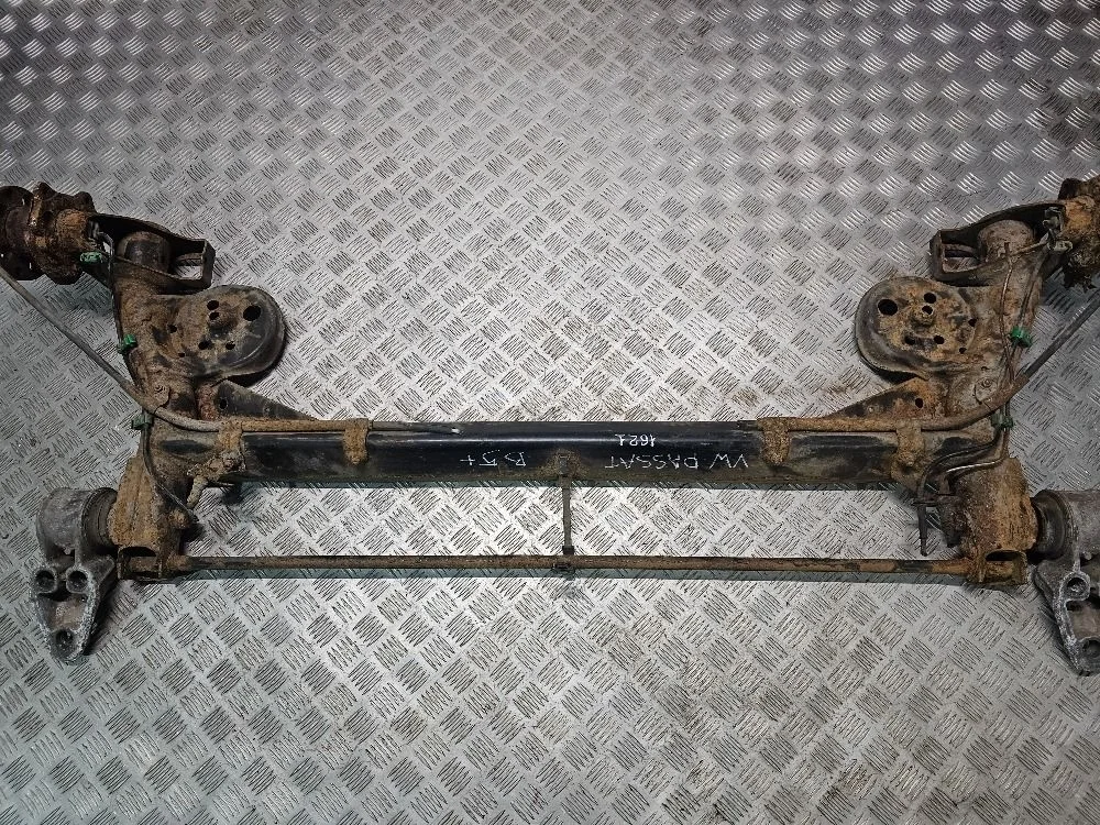 Балка задняя Volkswagen Passat (B5) V