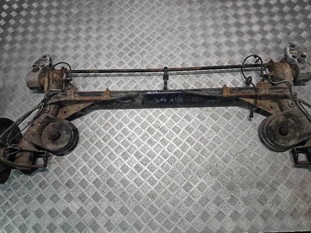 Балка задняя Volkswagen Passat (B5) V