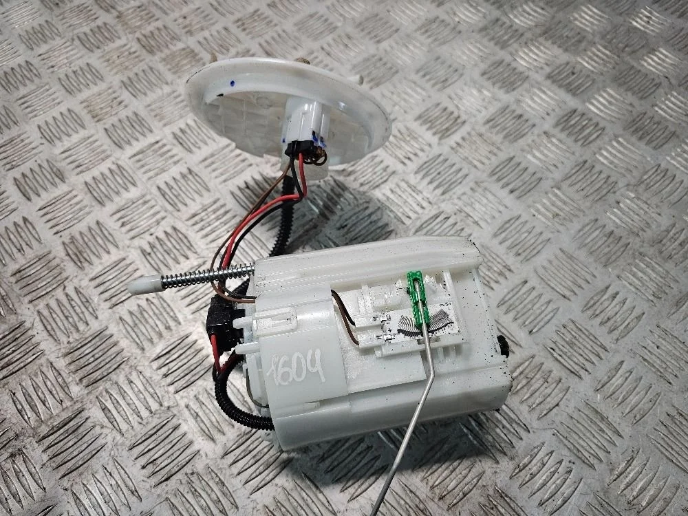 Насос топливный электрический Kia Rio IV