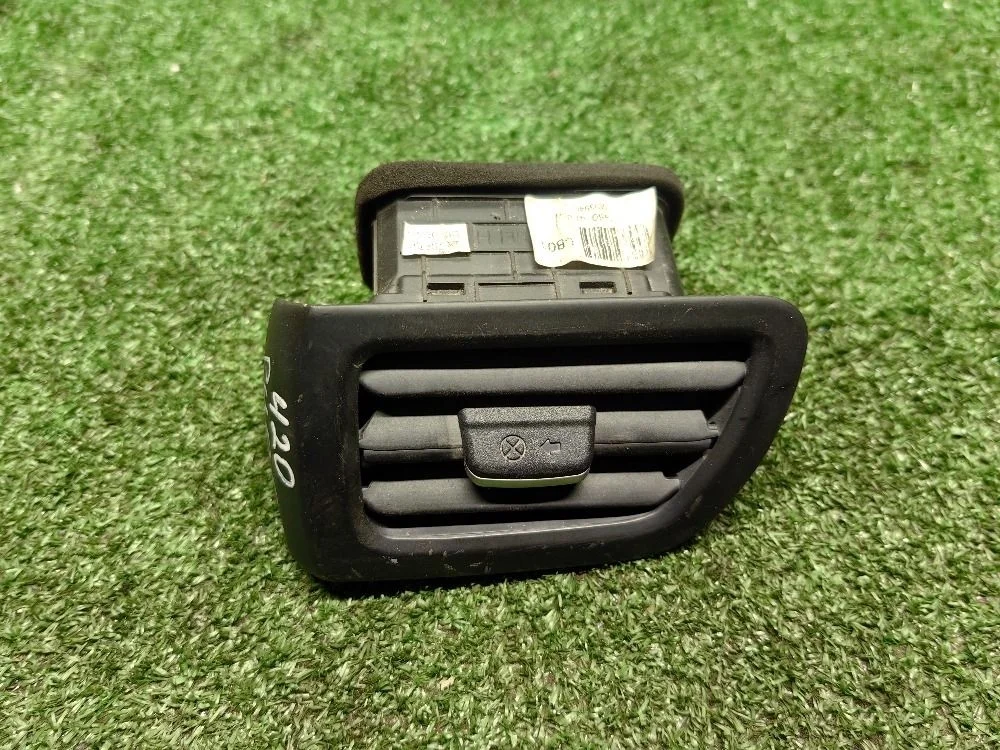 Дефлектор воздушный салон Kia Rio 2011—2015