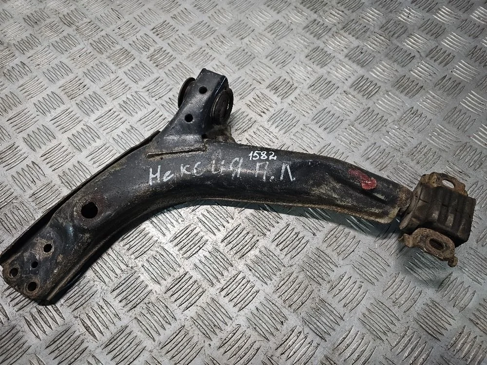 Рычаг передний левый Daewoo Nexia