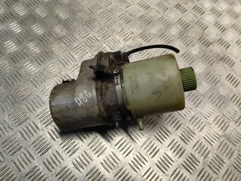 Насос Гура Skoda Fabia II