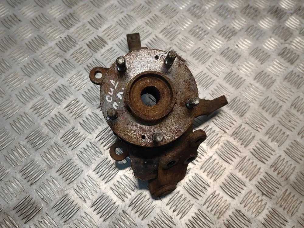 Кулак поворотный передний левый Kia Ceed