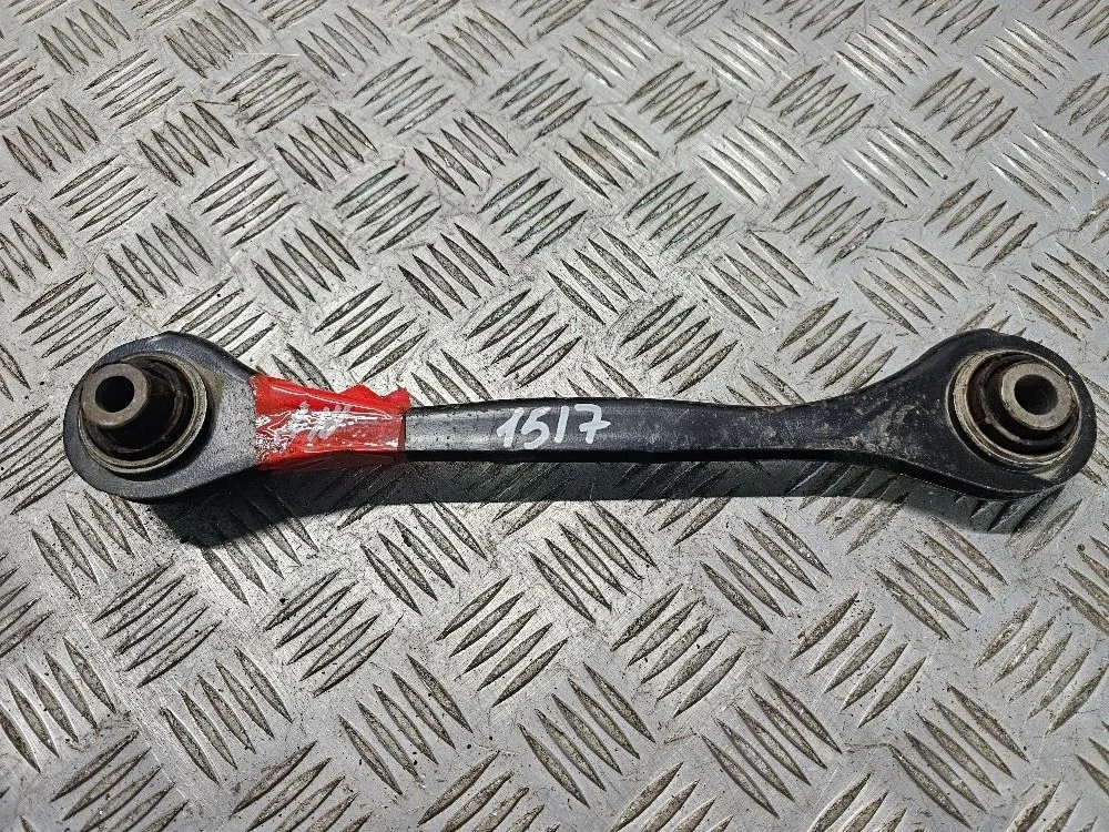 Рычаг задний правый Volkswagen Jetta 5